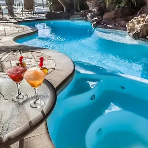 3* Hotel Universel