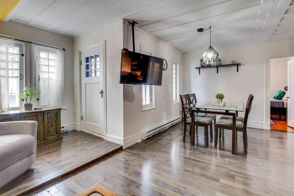 Apartamento La Maison Bleue Des Artistes Ciudad de Quebec Canadá